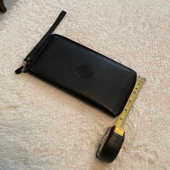 Black Leather Zippered Binder - Genuine Leather - Black Leather Portfolio - Picture 8 of 9